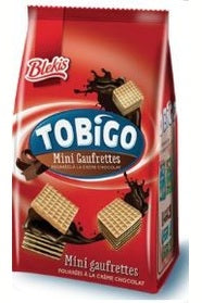 ويفر صغير محشو بكريمة شوكولاتة توبيجو