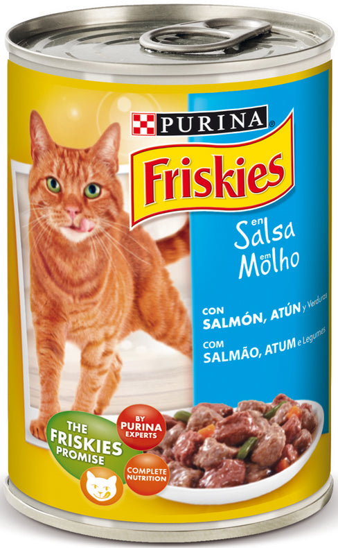 Friskies Salmon, Tuna and Vegetable Bites for Cats 400g
