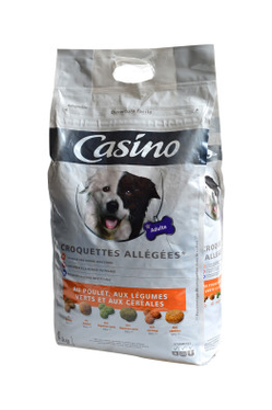 Light Chicken &amp; Green Vegetables Casino 4Kg Dog Food